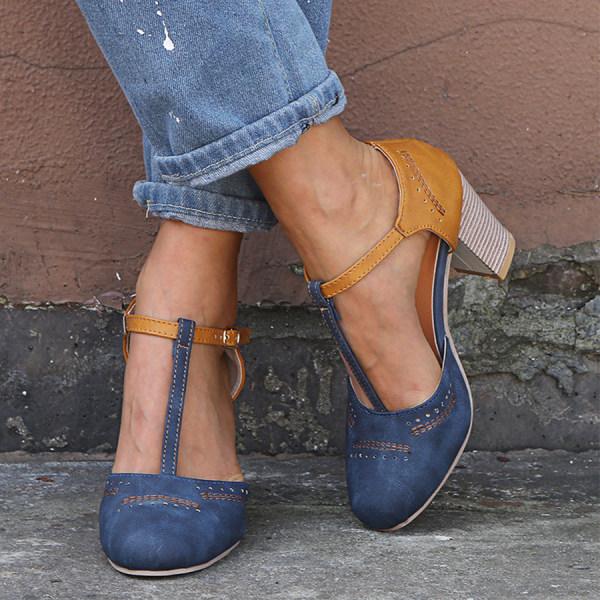Femme portant Talons Sophia | Talons Élégants Vintage Pour Femmes
