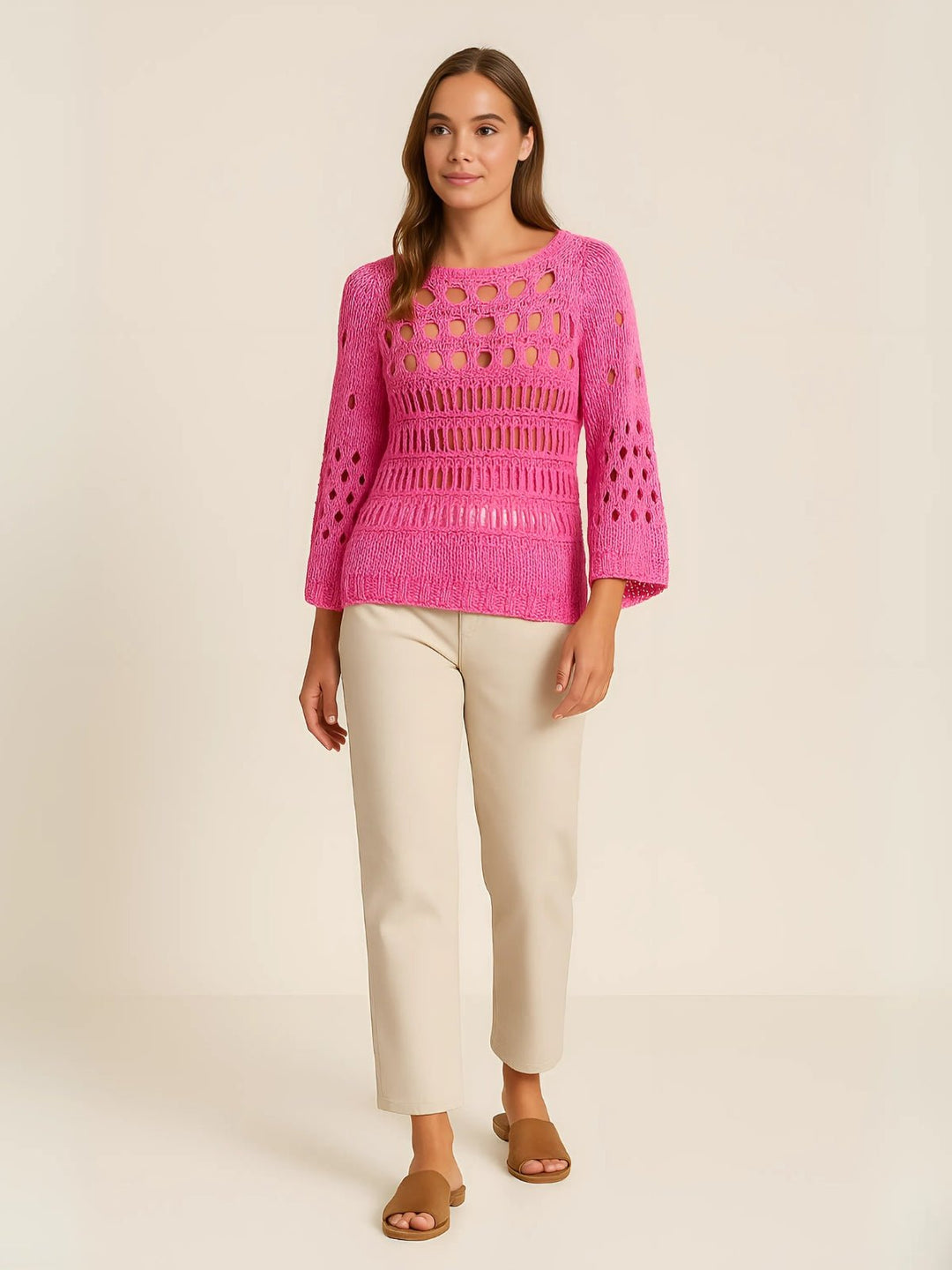 Femme portant Blouse Sorellia | Top ajouré bohème chic