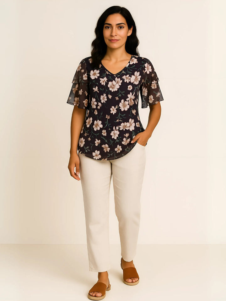 Femme portant Tunique Veylina | Tunique fleurie col V fluide