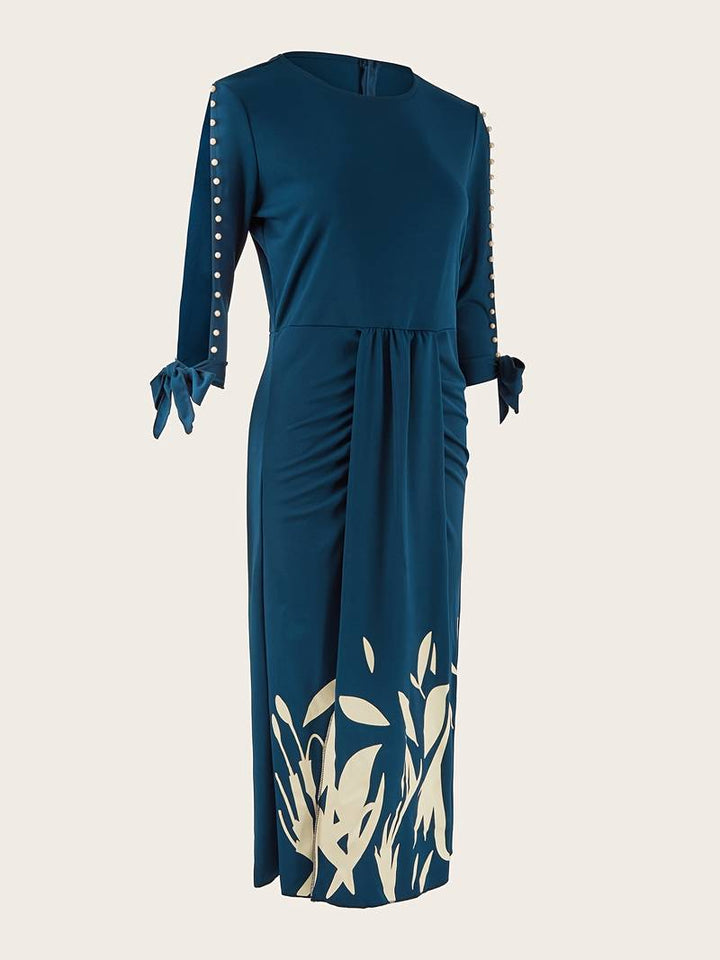 Femme portant Robes Virelda | Robe élégante à manches brodées pour femmes | Bleu