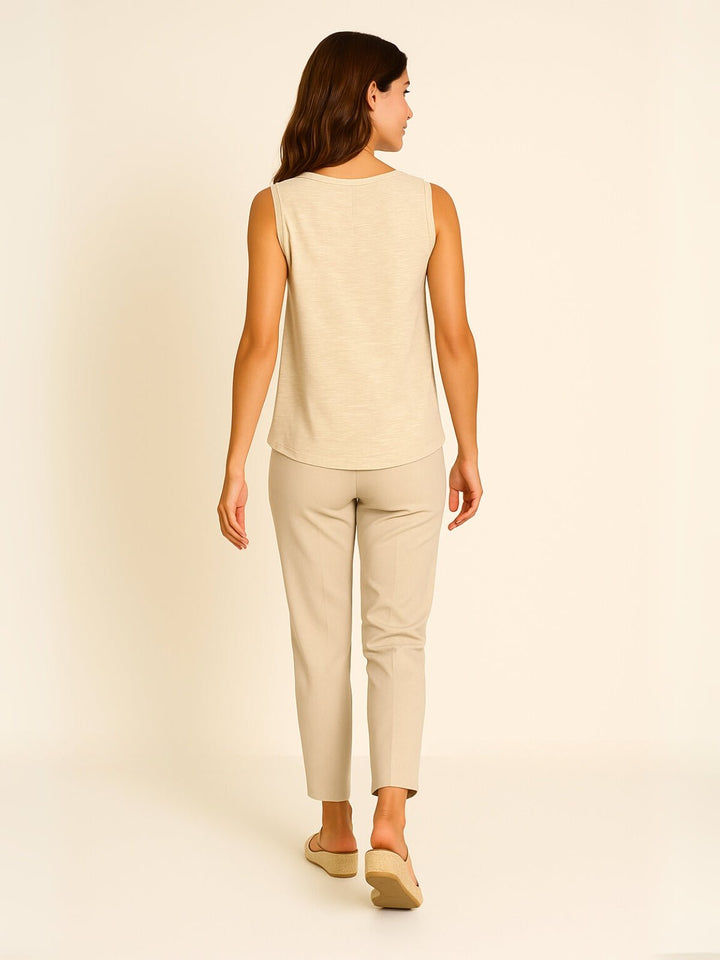 Femme portant Débardeur Ylazéa | Débardeur strass cœur chic