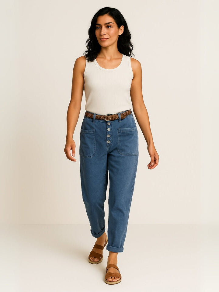 Femme portant Pantalon en lin Zelina | Pantalon en lin ajusté