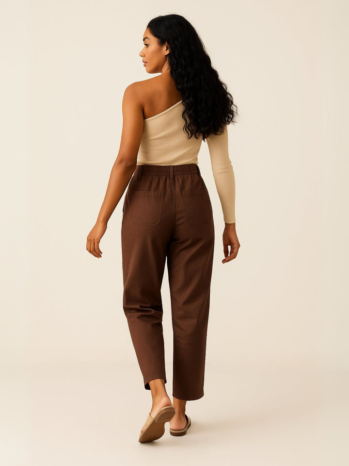 Femme portant Pantalon en lin Zelina | Pantalon en lin ajusté
