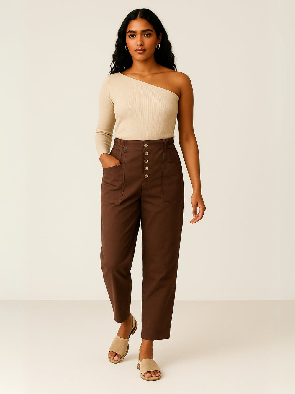 Femme portant Pantalon en lin Zelina | Pantalon en lin ajusté